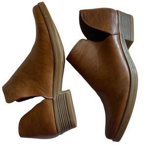 Seven 7 Bandera Brown Slip on  Leather Ankle Boots Women's Size 7